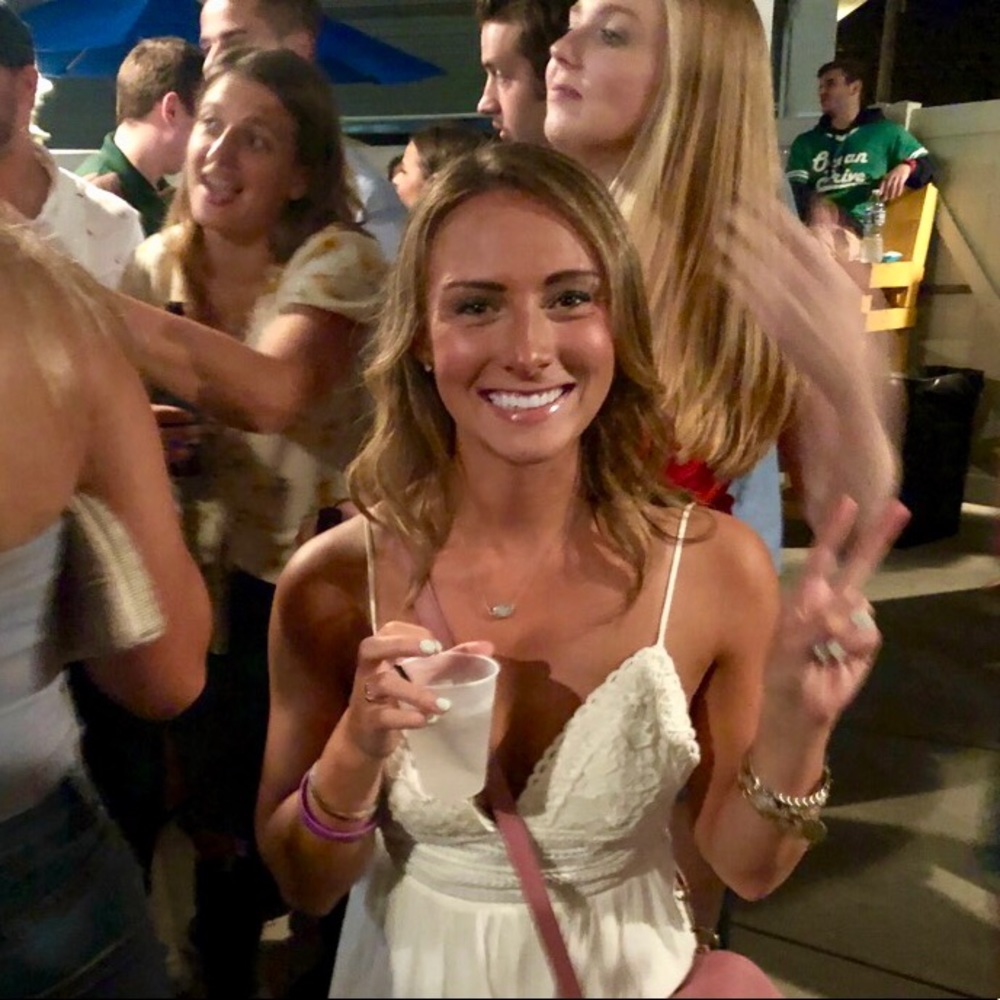 Meet your Posher, Melissa